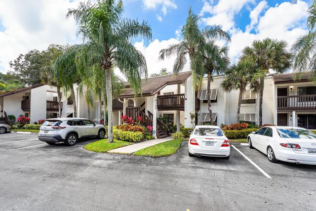 10155 Mangrove Drive #204, Boynton Beach