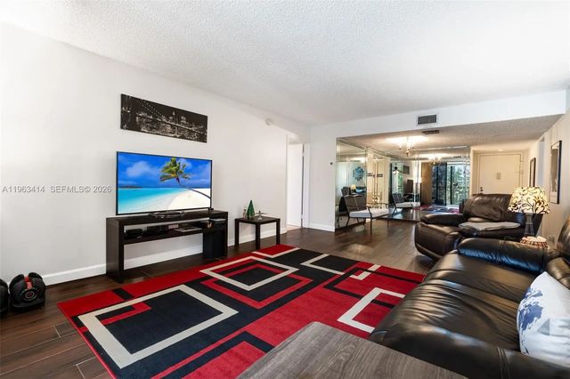 5 of 34 - 16475 Golf Club Road #307, Weston, FL