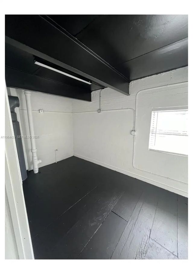 5 of 9 - 1155 Sw 6th Street #2nd Floor, Miami, FL
