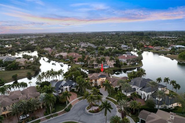 2 of 56 - 369 Sweet Bay Avenue, Plantation, FL