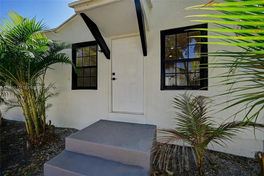 816 Tuscaloosa Street, West Palm Beach