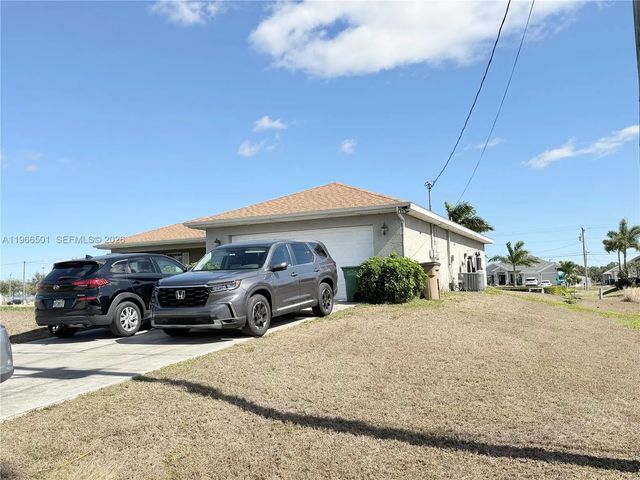 2 of 37 - 3625 Ne 19 Place, Cape Coral, FL