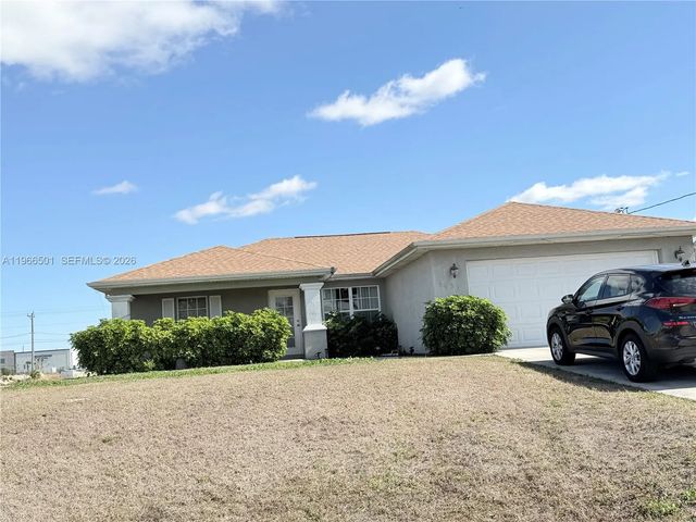 4 of 37 - 3625 Ne 19 Place, Cape Coral, FL