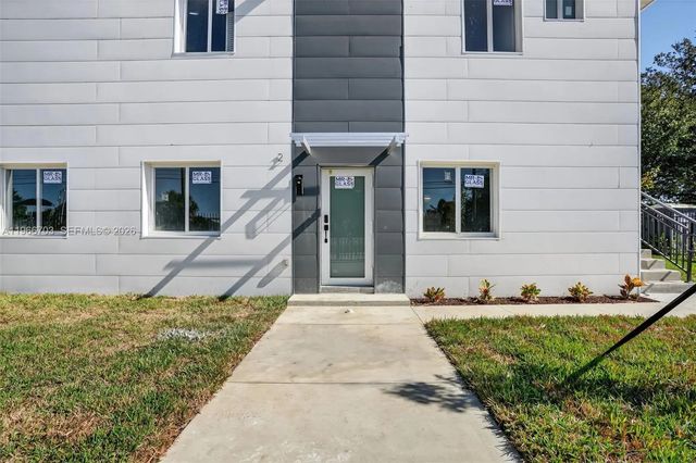 2 of 16 - 1515 N Redland Road, Florida City, FL