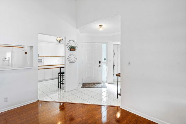 4 of 36 - 5406 Venetia Court #f, Boynton Beach, FL
