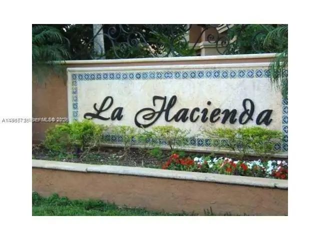 18330 Nw 68th Avenue #a, Hialeah