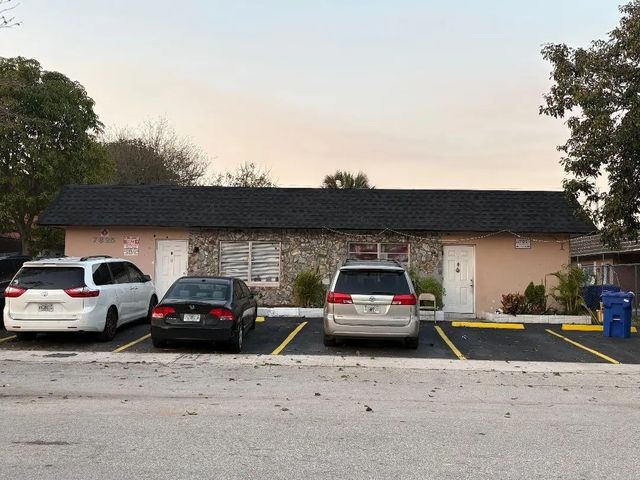 7625 Sw 10th Street, North Lauderdale