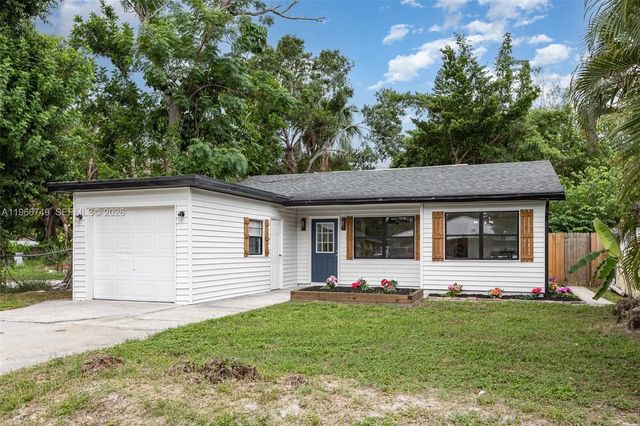 3 of 30 - 2916 Hawthorne Street, Sarasota, FL
