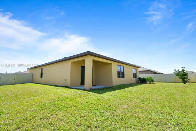 5 of 31 - 7162 Tigereye Way, Grant Valkaria, FL