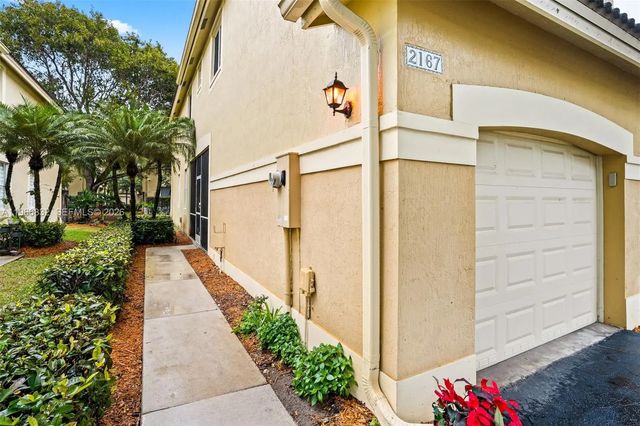 2 of 32 - 2167 Hacienda Terrace, Weston, FL