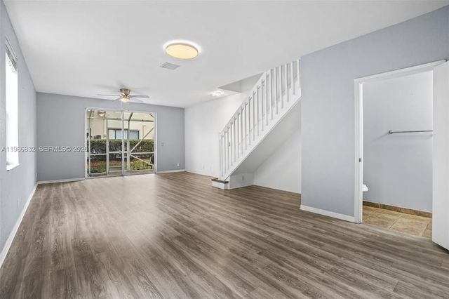 4 of 32 - 2167 Hacienda Terrace, Weston, FL