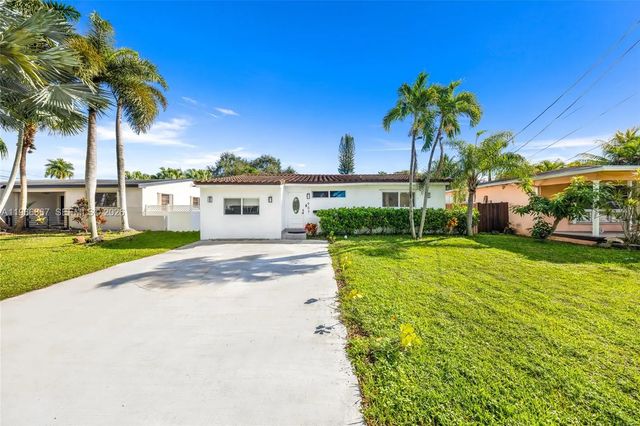 2 of 36 - 907 N Park Road, Hollywood, FL