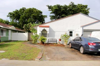 Photo of Listing #R11164365