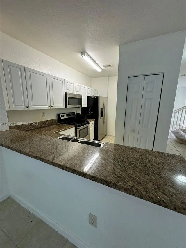5 of 24 - 9257 Sw 227th Street #11, Cutler Bay, FL