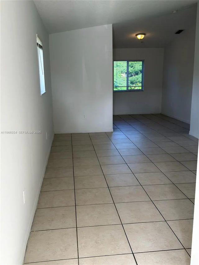 5 of 26 - 930 Ne 34th Avenue #201, Homestead, FL
