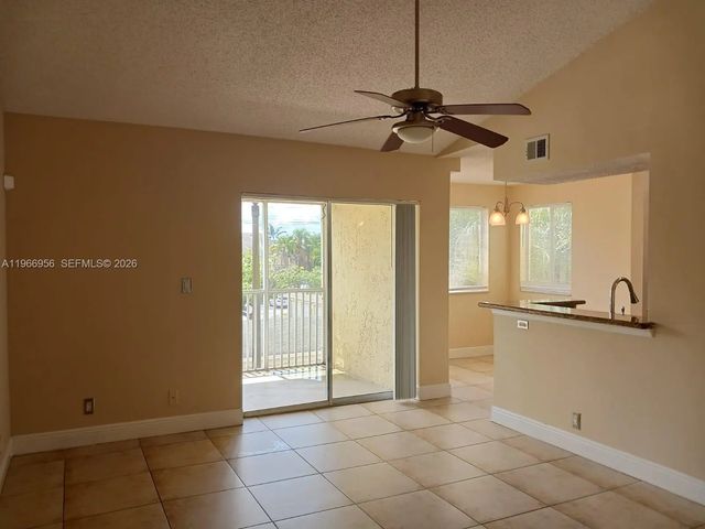 3 of 10 - N/A, Tamarac, FL