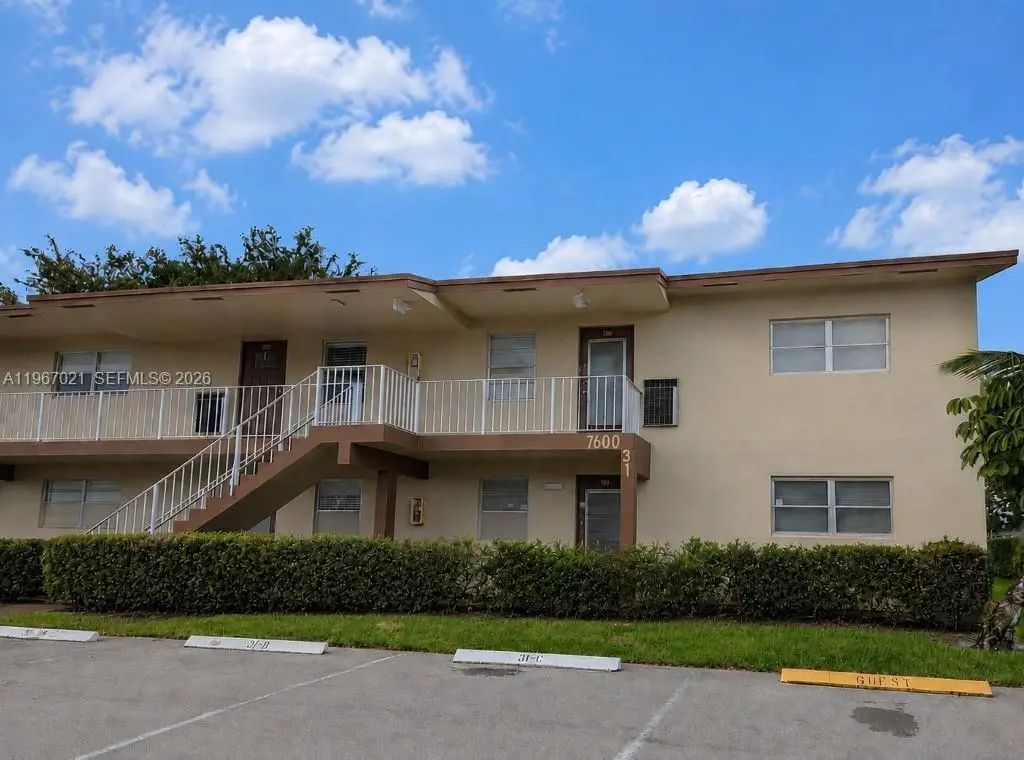 7600 Nw 5th Place #108, Margate