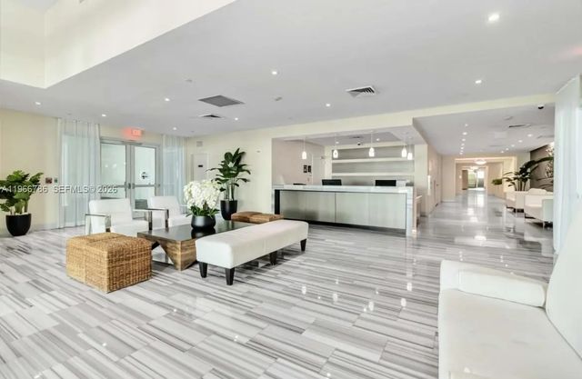 3 of 42 - 3030 Ne 188th Street #602, Aventura, FL