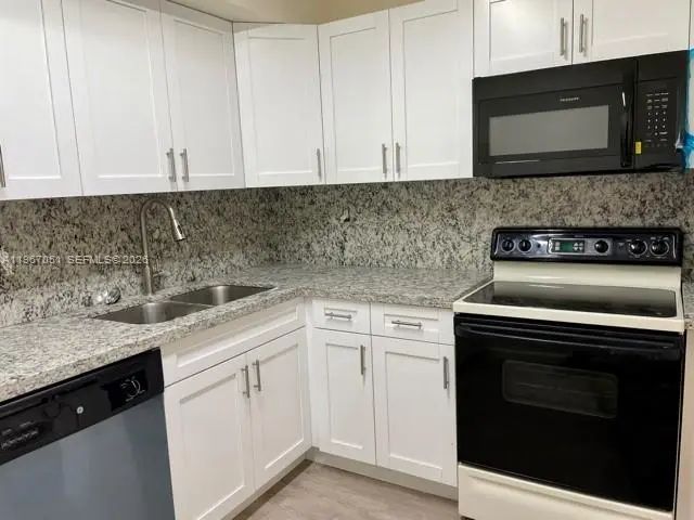 2 of 11 - 1754 Nw 55th Avenue #102, Lauderhill, FL