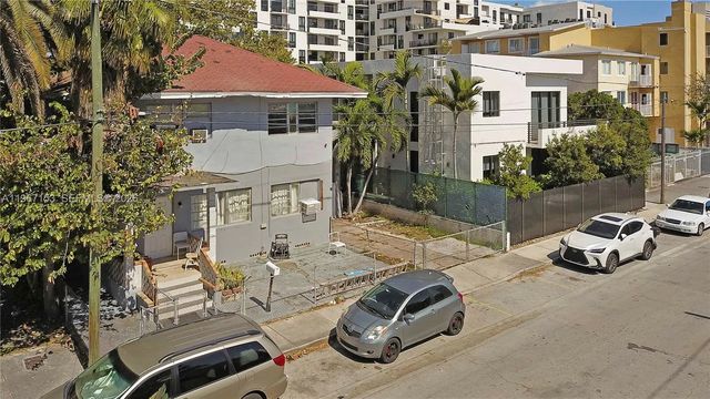 2 of 22 - 767 Sw 2nd Street, Miami, FL