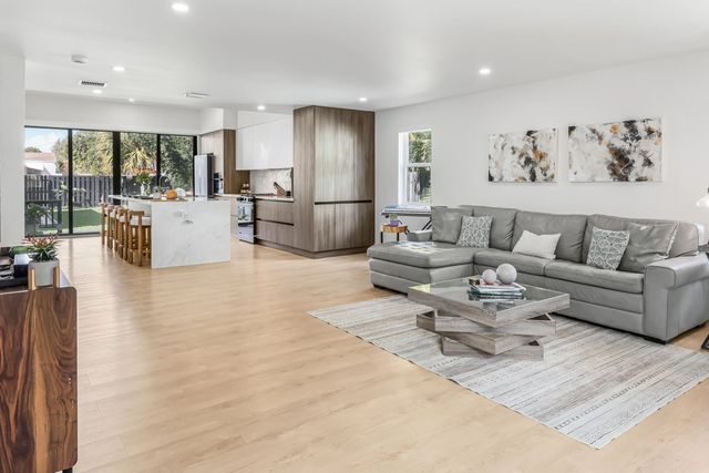 4 of 30 - 1125 N K Street, Lake Worth Beach, FL