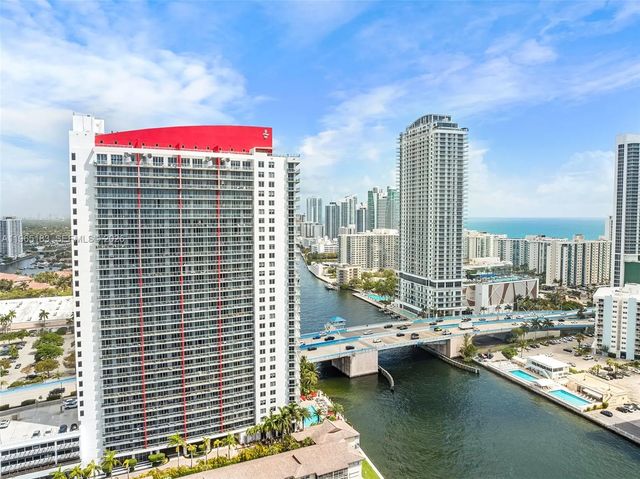 2602 E Hallandale Beach Boulevard #r2206, Hallandale Beach