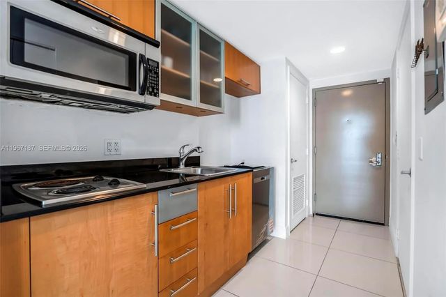 3 of 39 - 1750 N Bayshore Drive #4507, Miami, FL