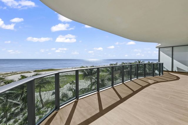 5 of 76 - 900 N Ocean Boulevard #406, Pompano Beach, FL