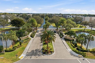 Photo of Listing #R11164499