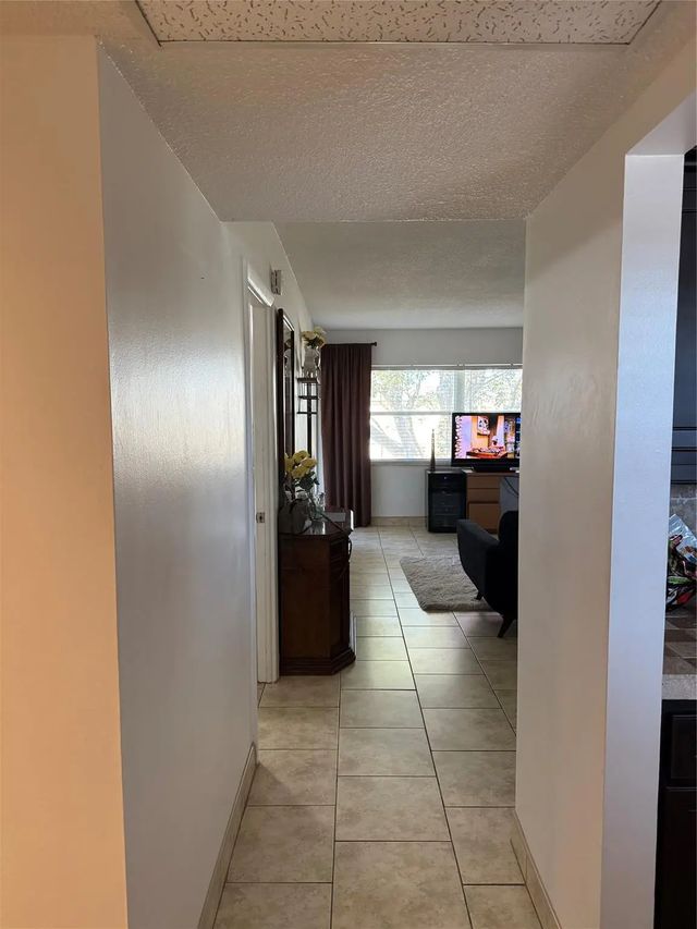2 of 24 - 4331 Nw 16th Street #d308, Lauderhill, FL