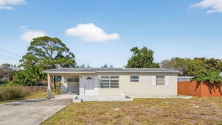 Photo of Listing #F10552546