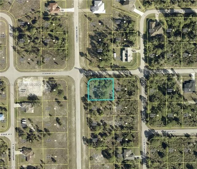 1015 Columbus Boulevard S, Lehigh Acres