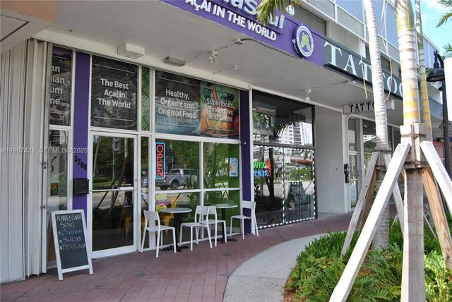3 of 11 - 3213 N Ocean Boulevard #5 Window, Fort Lauderdale, FL