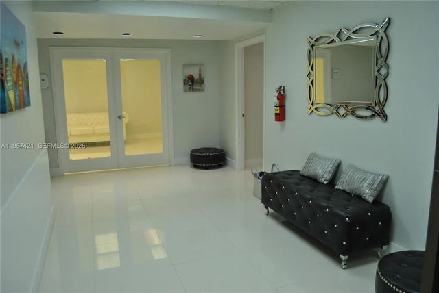 5 of 11 - 3213 N Ocean Boulevard #5 Window, Fort Lauderdale, FL