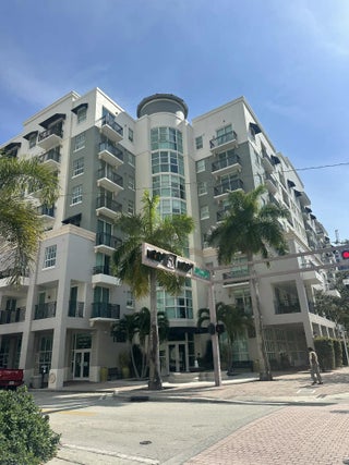 Photo of Listing #R11164549