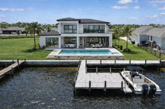 2 of 18 - 4323 Nw 39th Street, Cape Coral, FL