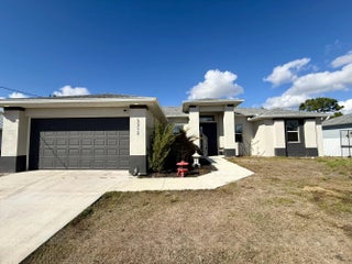 Photo of Listing #R11164569