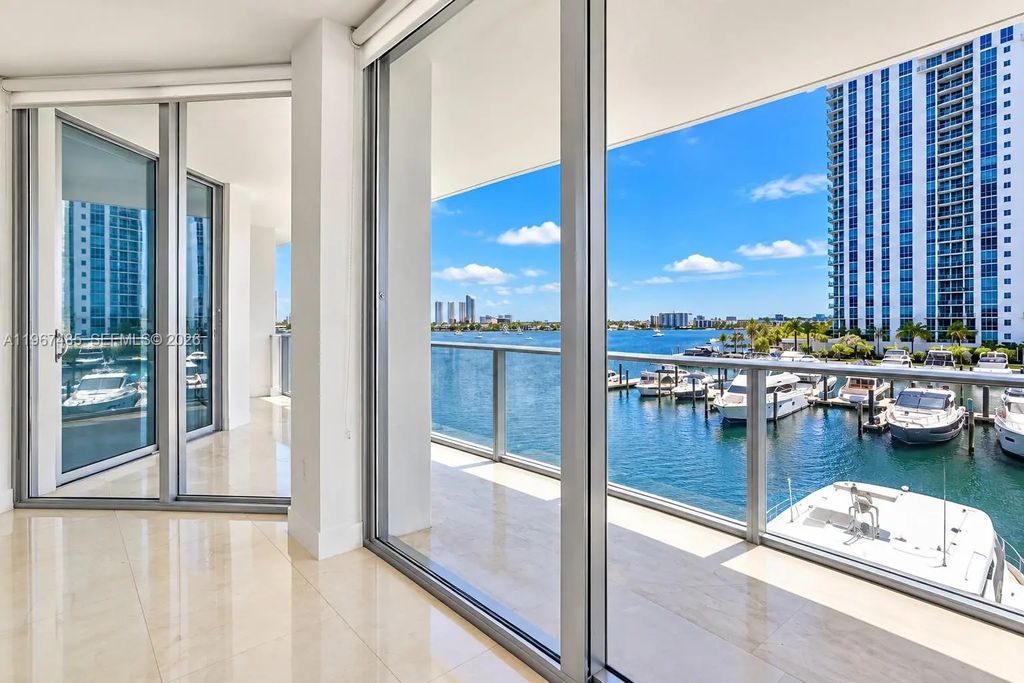17301 Biscayne Boulevard #305, North Miami Beach