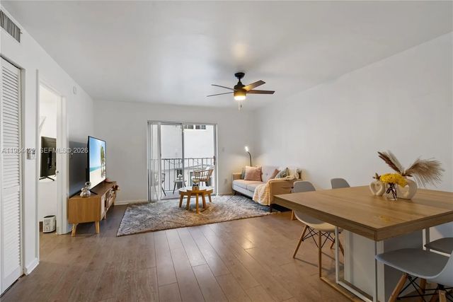 3 of 17 - 1615 Meridian Avenue #202, Miami Beach, FL