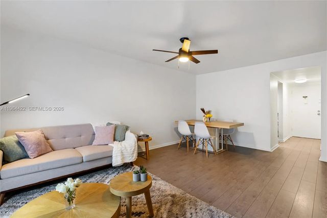 4 of 17 - 1615 Meridian Avenue #202, Miami Beach, FL