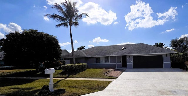 Photo of Listing #F10552666