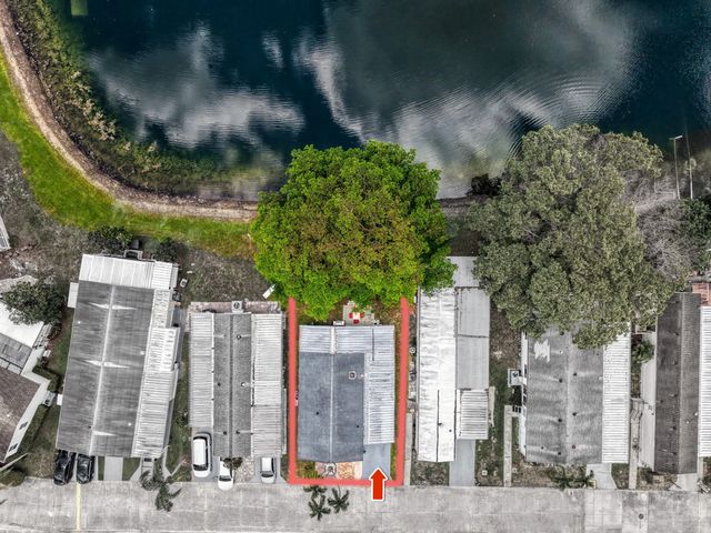 2 of 40 - 141 Plantation Boulevard, Lake Worth, FL