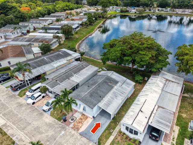 3 of 40 - 141 Plantation Boulevard, Lake Worth, FL