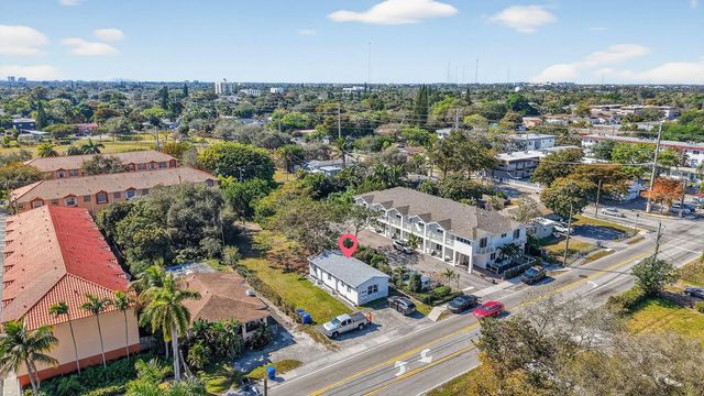 3 of 12 - 2322 Johnson Street, Hollywood, FL