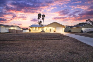 Photo of Listing #R11164605