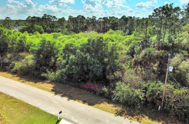 3 of 14 - 3201 49th Street W, Lehigh Acres, FL