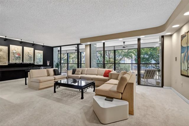 2810 N 46th Avenue #f463, Hollywood