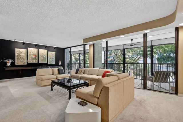 2 of 57 - 2810 N 46th Avenue #f463, Hollywood, FL
