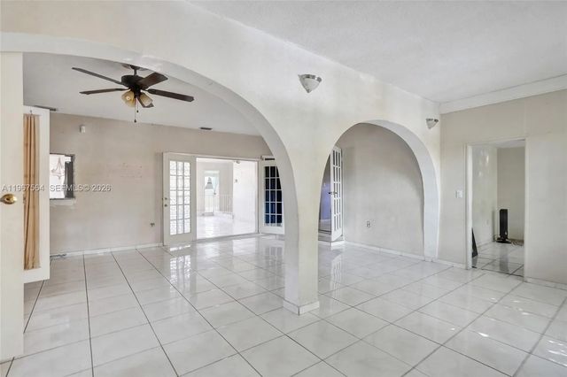 5 of 26 - 4966 Nw 39th Street, Lauderdale Lakes, FL