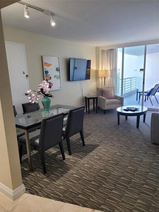 Photo of Listing #F10552678